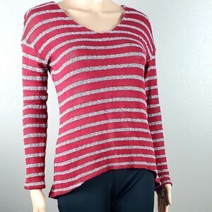 Red Haute Evereve Red & Gray Striped Sweat…